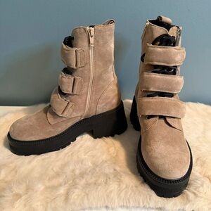 Chic Tan Suede Heeled Boots